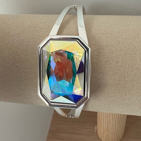 Emerald cut AB rhinestone cuff bracelet - Picture 2 of 5